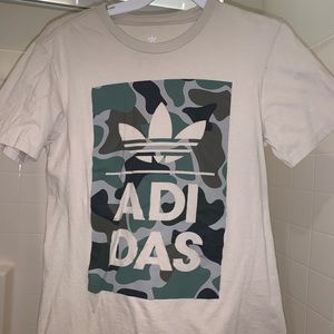 ADIDAS TSHIRT